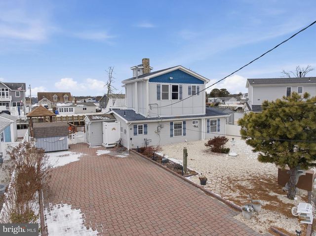 43 LAWRENCE DRIVE, Manahawkin, NJ 08050