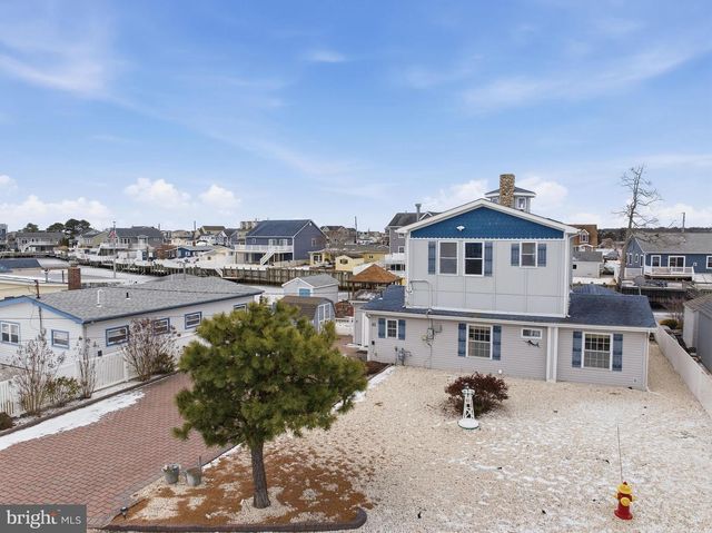 43 LAWRENCE DRIVE, Manahawkin, NJ 08050