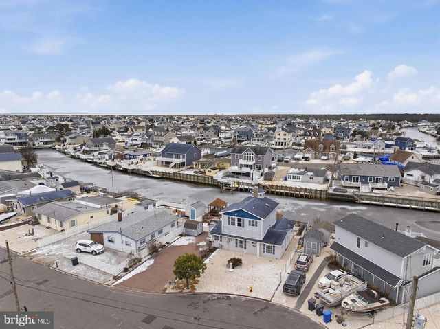 43 LAWRENCE DRIVE, Manahawkin, NJ 08050