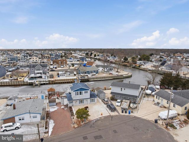 43 LAWRENCE DRIVE, Manahawkin, NJ 08050