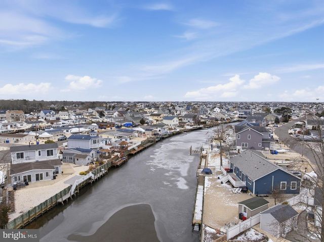 43 LAWRENCE DRIVE, Manahawkin, NJ 08050