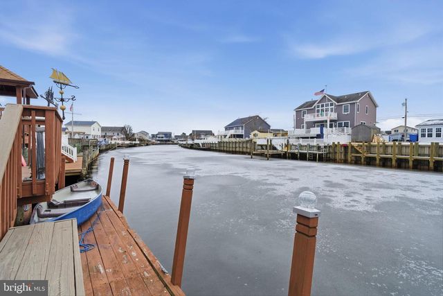 43 LAWRENCE DRIVE, Manahawkin, NJ 08050