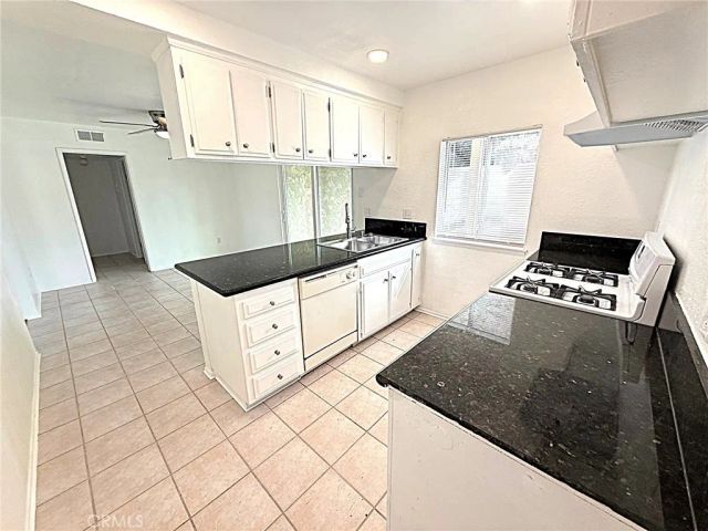 424 E Blueridge, Orange, CA 92865