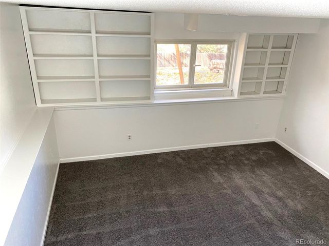 4865 S Espana Lane, Centennial, CO 80015