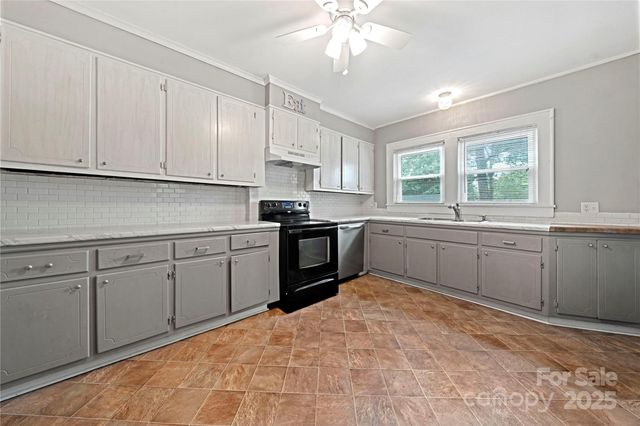 725 W Graham Street, Shelby, NC 28150