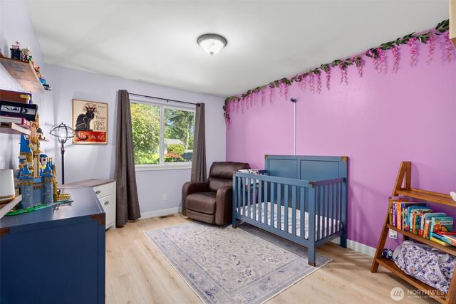 100 E Cardinal Court, Allyn, WA 98524