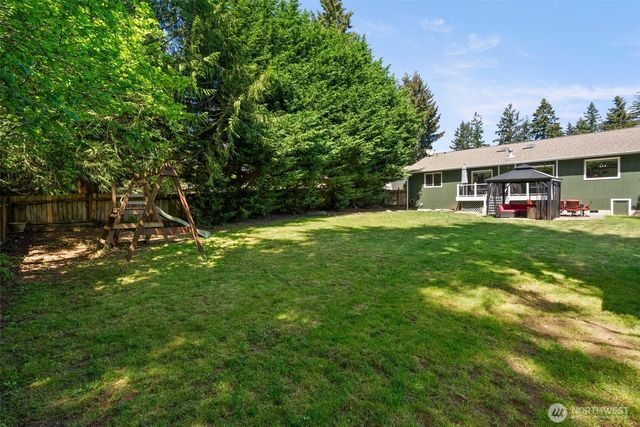 100 E Cardinal Court, Allyn, WA 98524