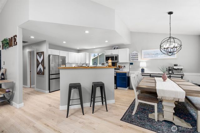 100 E Cardinal Court, Allyn, WA 98524