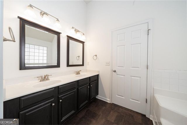 715 Moonlight Way, Suwanee, GA 30024