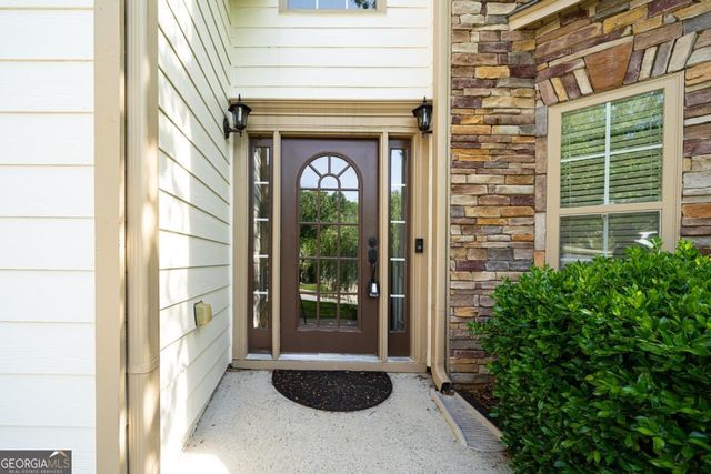 715 Moonlight Way, Suwanee, GA 30024