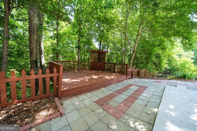 715 Moonlight Way, Suwanee, GA 30024