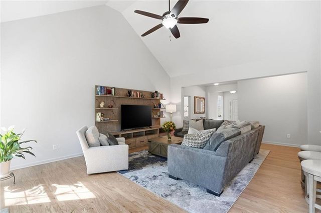 2351 Owens Valley Run, Kennesaw, GA 30152