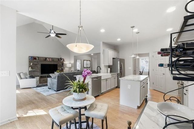 2351 Owens Valley Run, Kennesaw, GA 30152