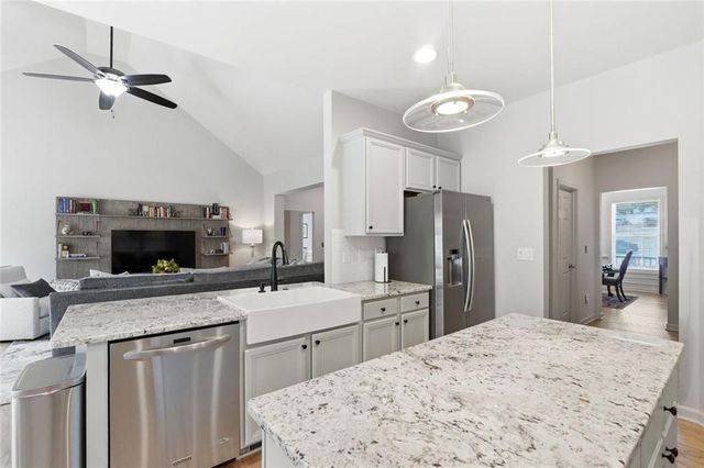 2351 Owens Valley Run, Kennesaw, GA 30152