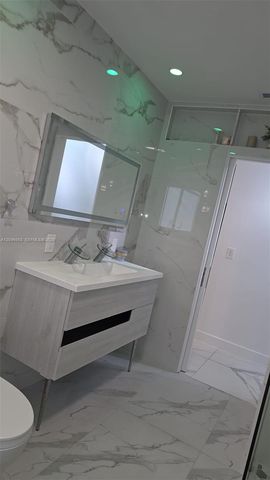 449 NW 30th Place 449, Miami, FL 33125