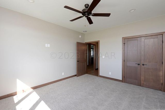 201 EMMA Court, Mapleton, ND 58059