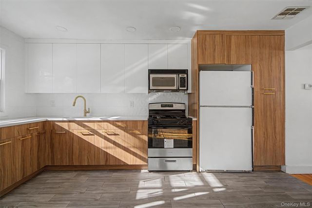 11 Cunningham Drive, Monroe, NY 10950