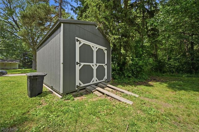 2653 Carpenter Road, Ashtabula, OH 44004
