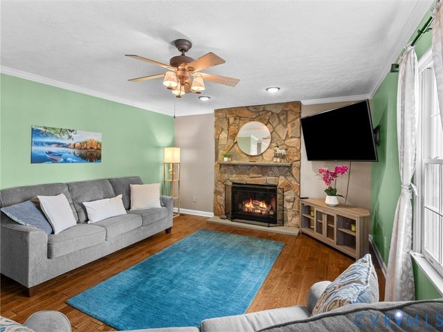 364 Poplar Dr, Louisa, VA 23093