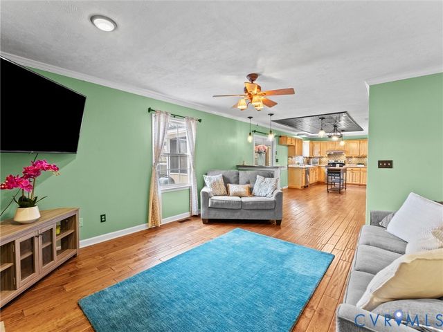 364 Poplar Dr, Louisa, VA 23093