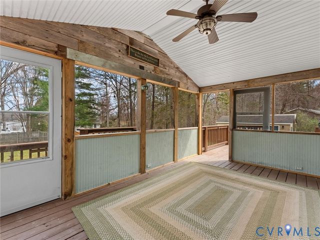 364 Poplar Dr, Louisa, VA 23093
