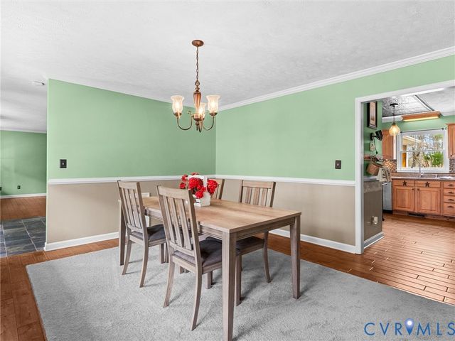 364 Poplar Dr, Louisa, VA 23093