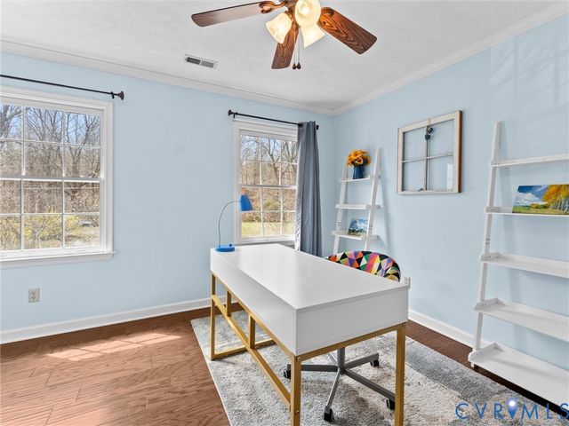 364 Poplar Dr, Louisa, VA 23093