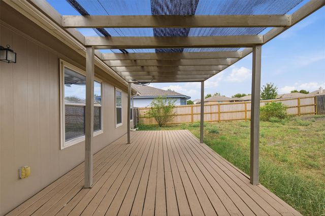 208 Rock Hound LN, Liberty Hill, TX 78642