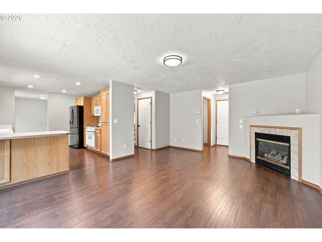 13073 SMOKE TREE Pl, Oregon City, OR 97045