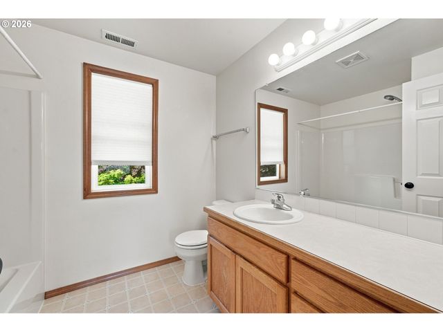 13073 SMOKE TREE Pl, Oregon City, OR 97045