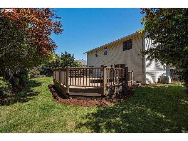 13073 SMOKE TREE Pl, Oregon City, OR 97045
