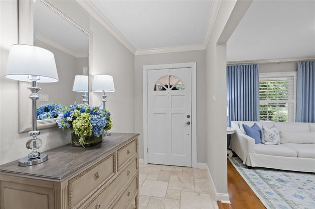 621 Augusta Park, Conroe, TX 77302