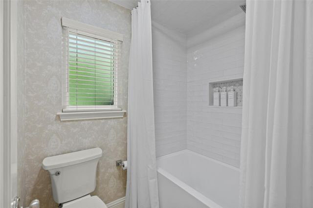621 Augusta Park, Conroe, TX 77302