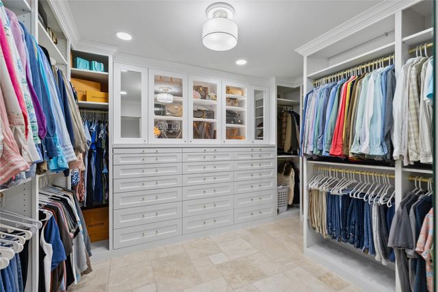621 Augusta Park, Conroe, TX 77302