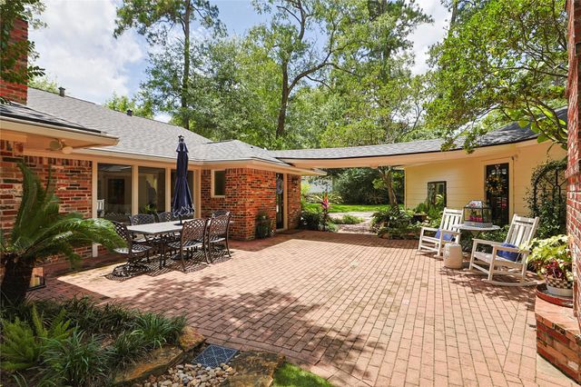 621 Augusta Park, Conroe, TX 77302