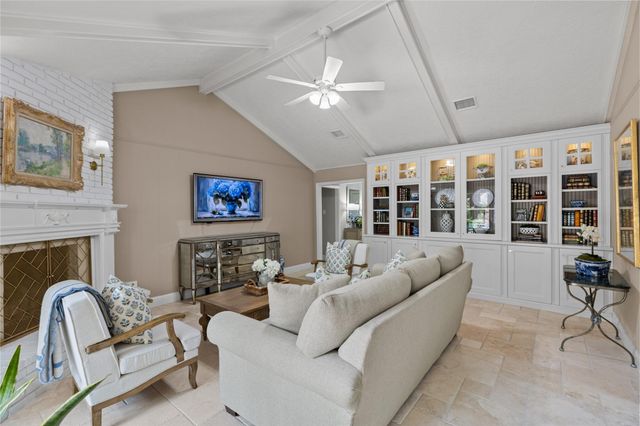 621 Augusta Park, Conroe, TX 77302