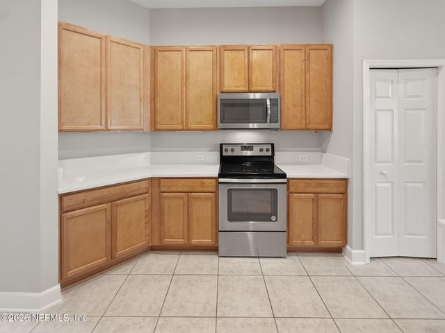 10973 HICKORY TRACE Lane, Jacksonville, FL 32256
