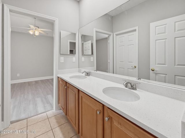 10973 HICKORY TRACE Lane, Jacksonville, FL 32256