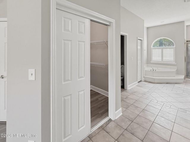 10973 HICKORY TRACE Lane, Jacksonville, FL 32256