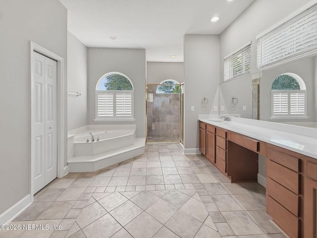 10973 HICKORY TRACE Lane, Jacksonville, FL 32256