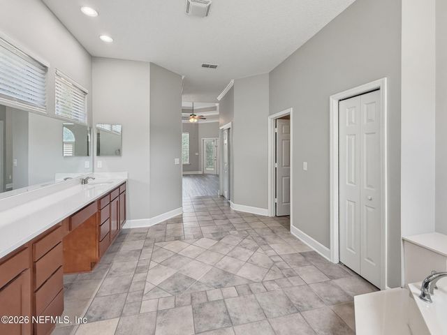 10973 HICKORY TRACE Lane, Jacksonville, FL 32256