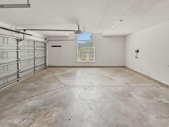 10973 HICKORY TRACE Lane, Jacksonville, FL 32256