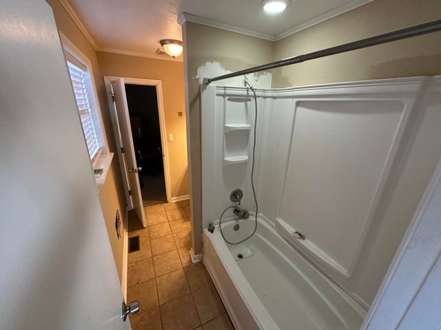 299 Warren Street, Allendale, SC 29810