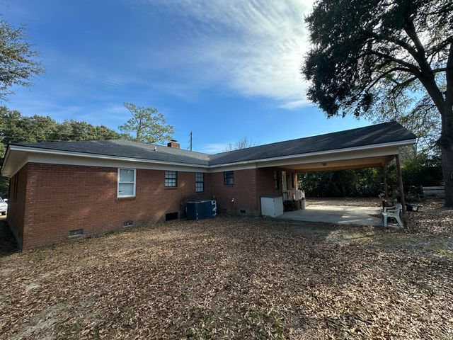 299 Warren Street, Allendale, SC 29810
