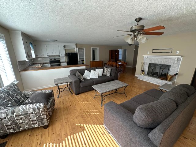 299 Warren Street, Allendale, SC 29810
