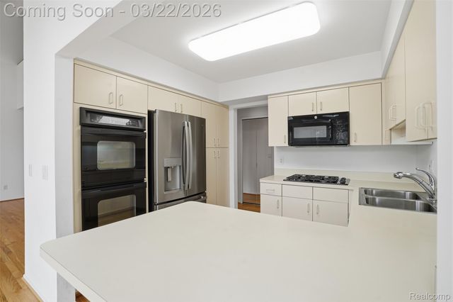 4165 Breckenridge Drive, West Bloomfield Charter Township, MI 48322