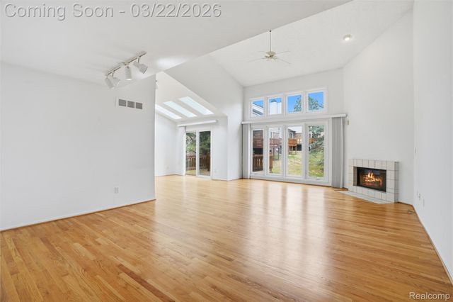 4165 Breckenridge Drive, West Bloomfield Charter Township, MI 48322