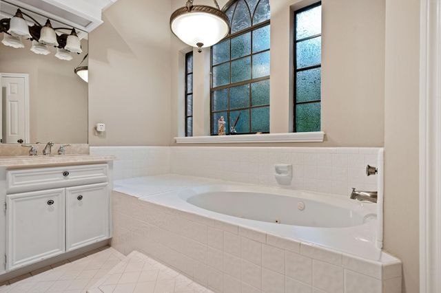 5602 Spring Lodge Drive, Kingwood, TX 77345