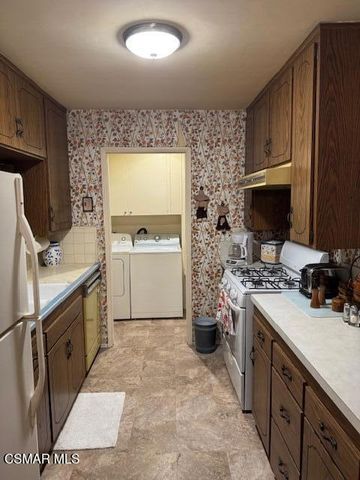 2109 N Lincoln Street, Burbank, CA 91504