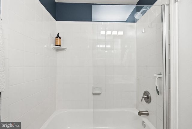 3138 ELLENWOOD DR, Fairfax, VA 22031